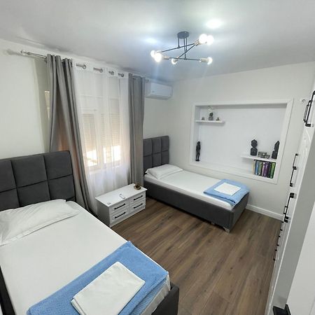 Saranda Apartment Brajan Екстер'єр фото