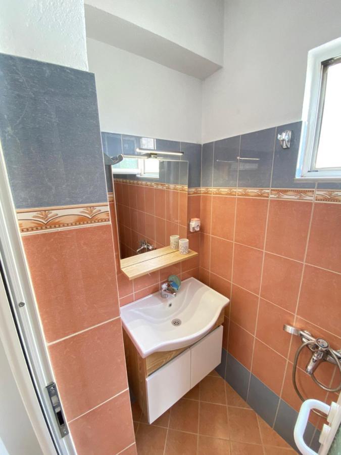 Saranda Apartment Brajan Екстер'єр фото